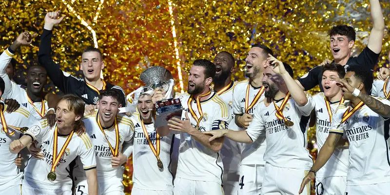 Real Madrid sẽ luôn là cái tên được nhắc đến đầu tiên trong top 5 đội bóng vĩ đại nhất lịch sử bóng đá